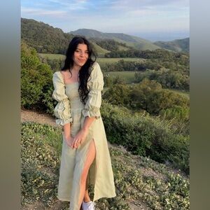 NWT Hyland Linen Midi Dress in Dried Herb